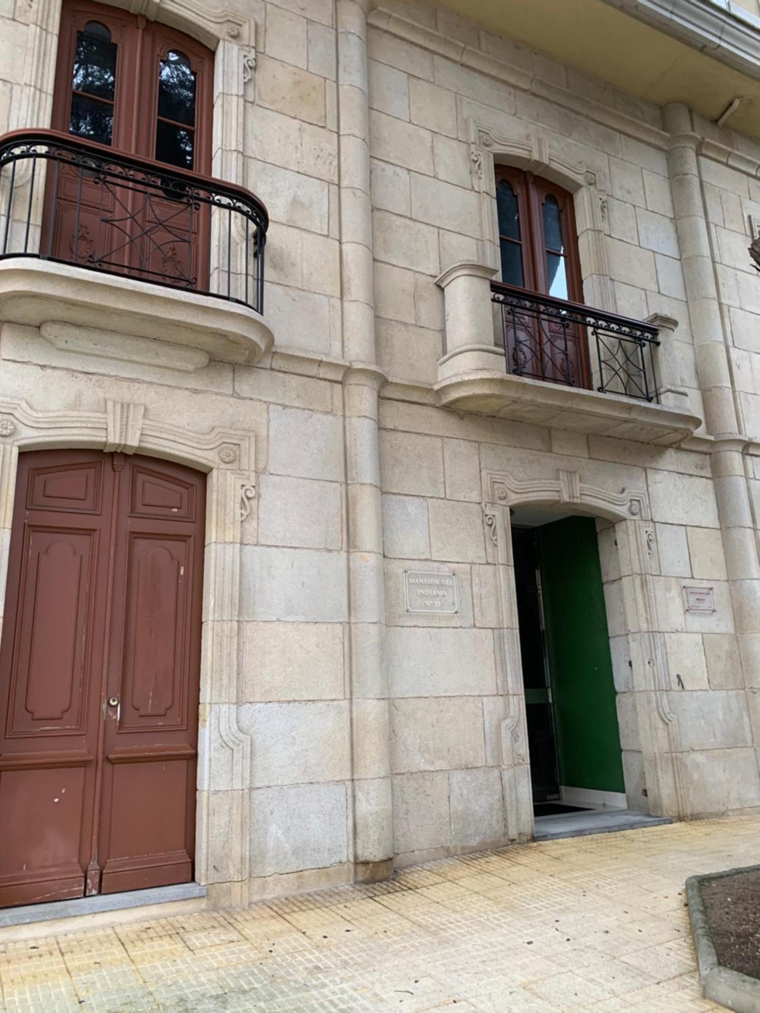 Mansion Del Indiano Apartment Вивейро Екстериор снимка